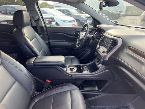 Certified 2022 GMC Acadia AT4 image 37