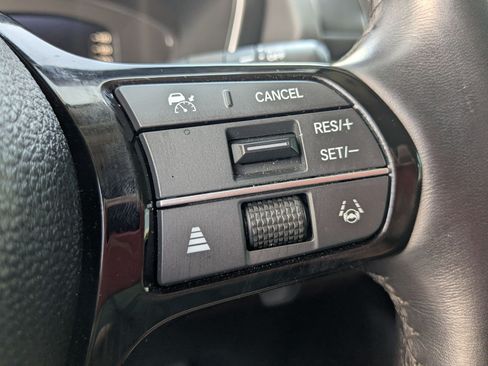 Used 2023 Honda Pilot Elite image 17
