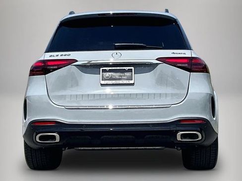 New 2026 Mercedes-Benz GLE 580 4MATIC image 3