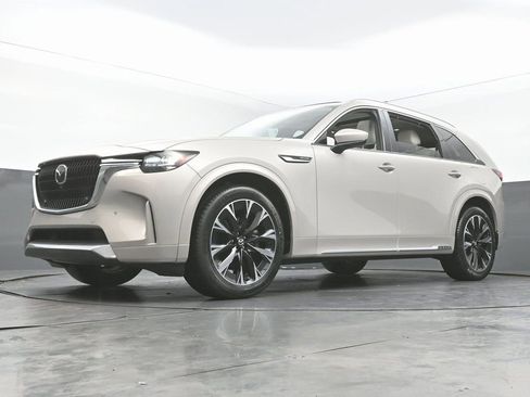 Used 2024 MAZDA CX-90 3.3 Turbo S w/ Premium Package image 54