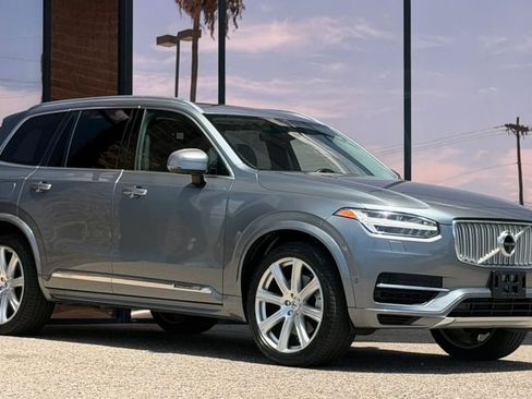 Used 2017 Volvo XC90 T8 Inscription w/ Luxury Package AWD/4WD image 20