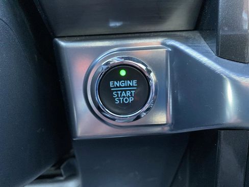 Used 2021 Ford F150 Lariat w/ Equipment Group 502A High image 36