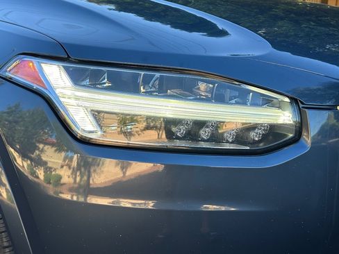 Used 2018 Volvo XC90 T5 Momentum w/ Convenience Package image 48