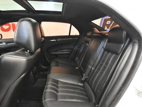 Used 2018 Chrysler 300 S w/ 300S Premium Group image 14