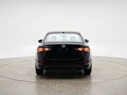 Used 2025 Nissan Sentra SV FWD image 7