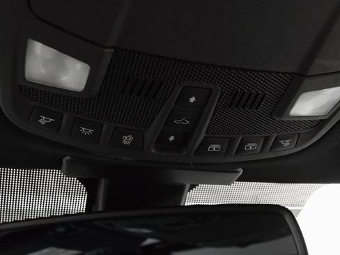 Used 2017 Ford F150 Lariat w/ Equipment Group 502A Luxury image 18