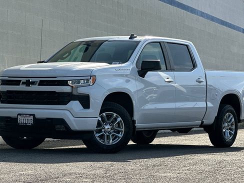 Certified 2023 Chevrolet Silverado 1500 RST RWD image 8