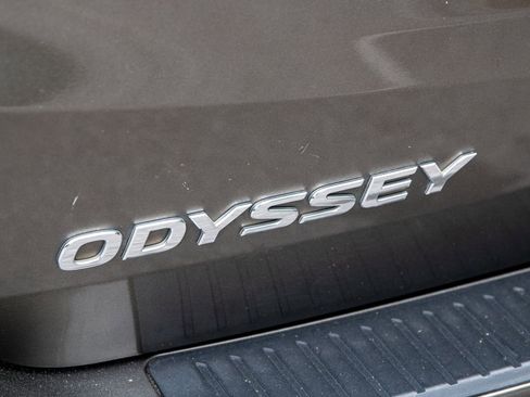 Used 2018 Honda Odyssey EX-L image 50