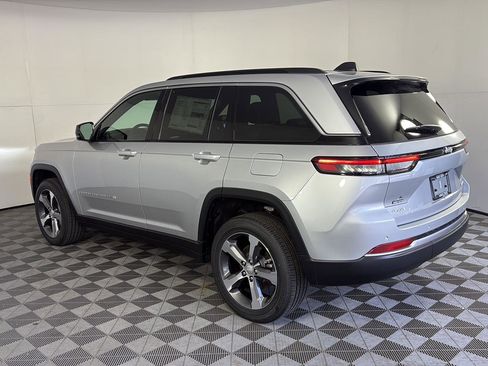 New 2026 Jeep Grand Cherokee Limited AWD/4WD image 6