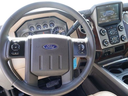 Used 2014 Ford F250 Lariat w/ Chrome Package image 19