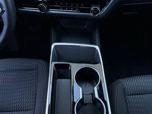 Used 2025 Chevrolet Equinox LT image 14