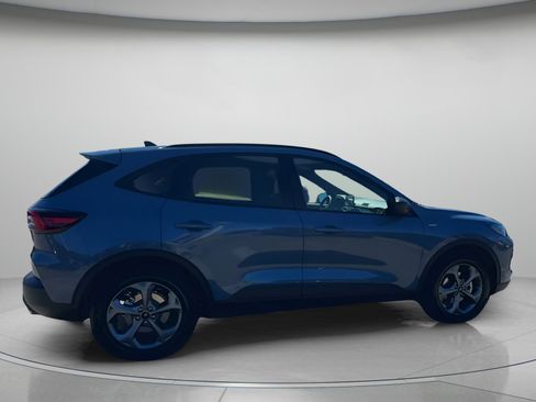 New 2026 Ford Escape ST-Line FWD image 35