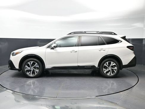 Used 2022 Subaru Outback Limited w/ Popular Package #2 AWD/4WD image 9