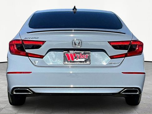 Used 2022 Honda Accord Sport image 5