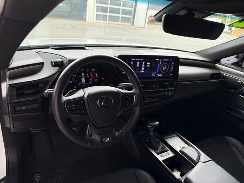 Used 2022 Lexus ES 350 F Sport w/ Accessory Package 2 FWD image 13