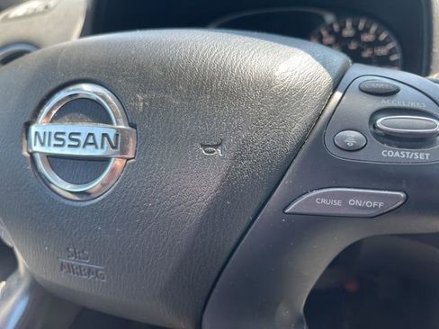 Used 2017 Nissan Pathfinder Platinum w/ Family Entertainment Package image 19