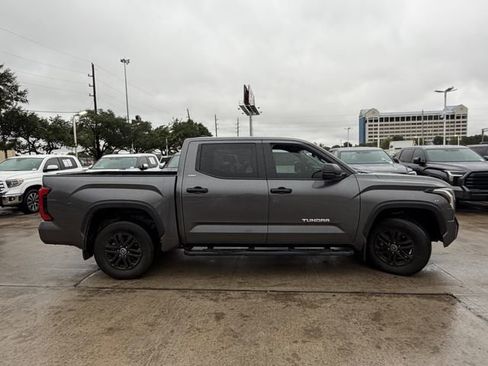 Used 2024 Toyota Tundra SR5 RWD image 4