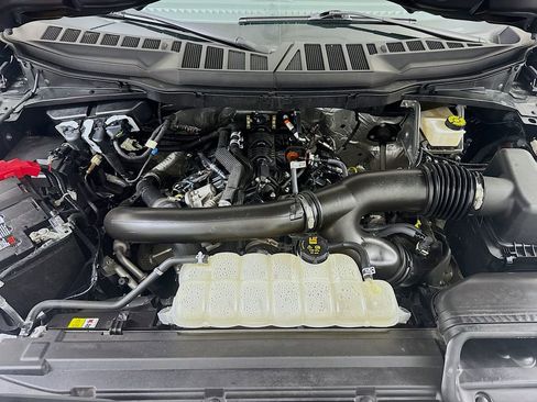 Used 2024 Ford F150 Lariat AWD/4WD image 32