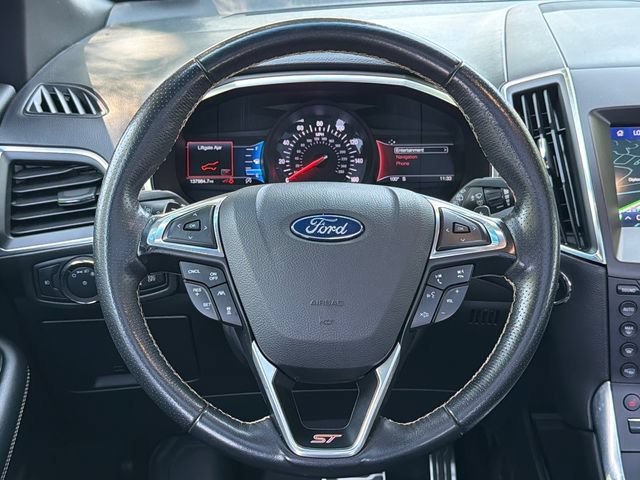 Used 2019 Ford Edge ST w/ Convenience Package AWD/4WD image 24