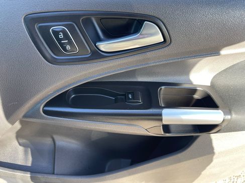 Used 2019 Ford Transit Connect XLT w/ CNG/LPG Engine Prep Package image 16