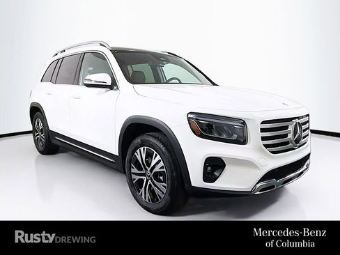 New 2026 Mercedes-Benz GLB 250 4MATIC image 1