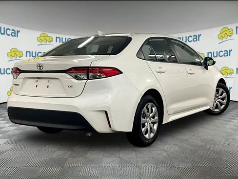 Used 2023 Toyota Corolla LE image 6