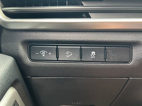 Used 2023 Kia Telluride LX AWD/4WD image 20