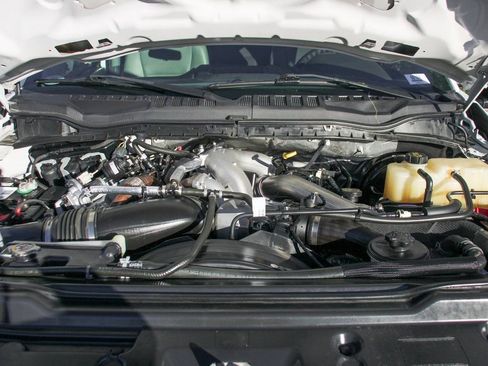 Used 2022 Ford F350 XL w/ Power Equipment Group image 11