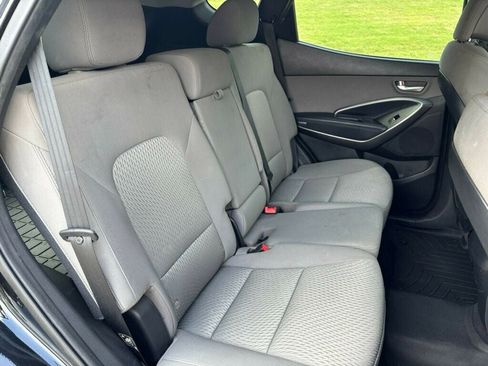 Used 2017 Hyundai Santa Fe Sport FWD image 18