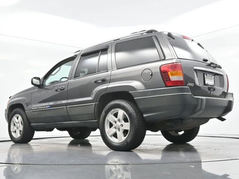 Used 2004 Jeep Grand Cherokee Laredo RWD image 40