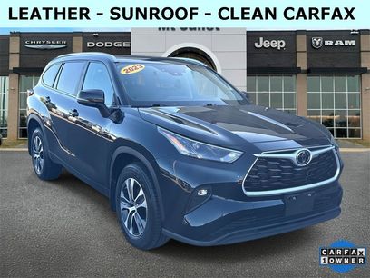 Used 2023 Toyota Highlander XLE