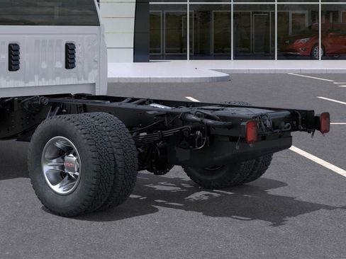 New 2026 GMC Sierra 3500 Pro w/ Convenience Package RWD image 14