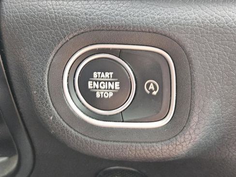 Certified 2022 Mercedes-Benz GLS 450 4MATIC image 16