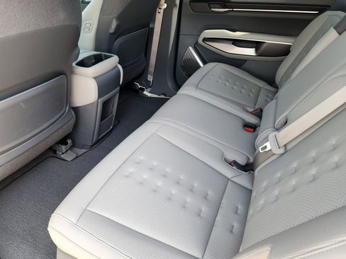 New 2026 Kia EV9 Wind AWD/4WD image 9