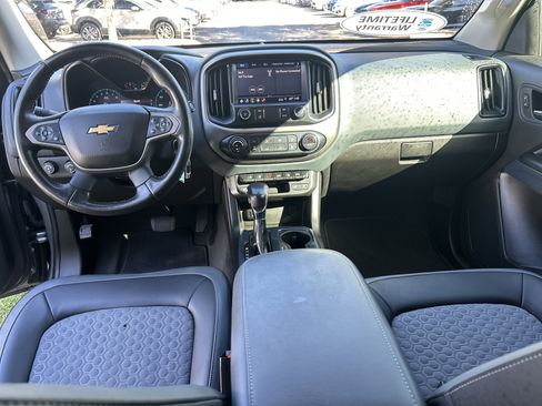 Used 2022 Chevrolet Colorado Z71 image 18