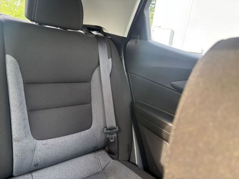 Used 2025 Chevrolet TrailBlazer LT FWD image 36