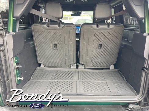 Used 2022 Ford Bronco Wildtrak image 18