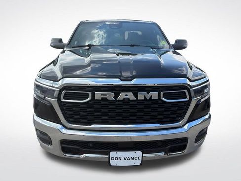 Used 2025 RAM 1500 Big Horn AWD/4WD image 8