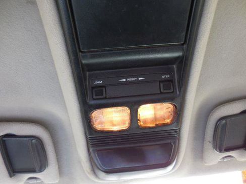 Used 1997 Jeep Grand Cherokee Limited image 33