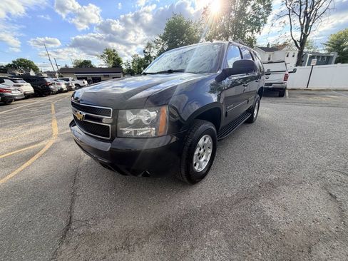 Used 2013 Chevrolet Tahoe LT AWD/4WD image 28