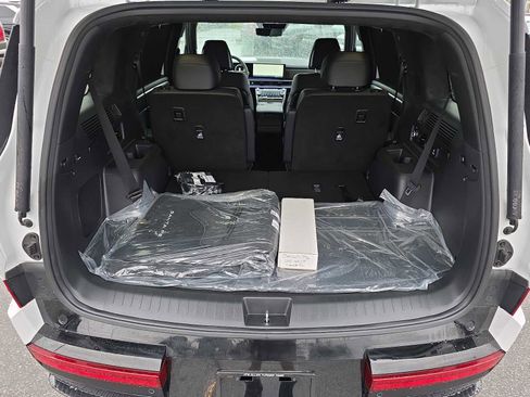 New 2025 Hyundai Santa Fe Calligraphy image 26