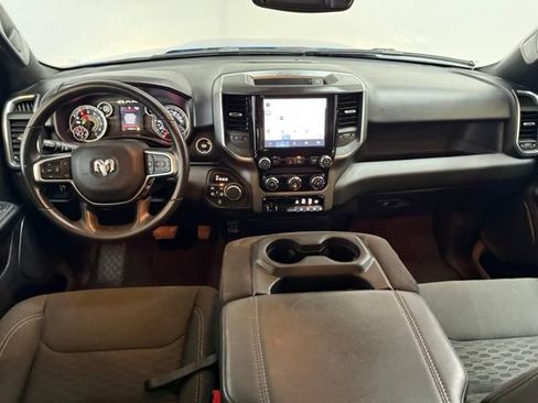 Used 2025 RAM 1500 Big Horn AWD/4WD image 31