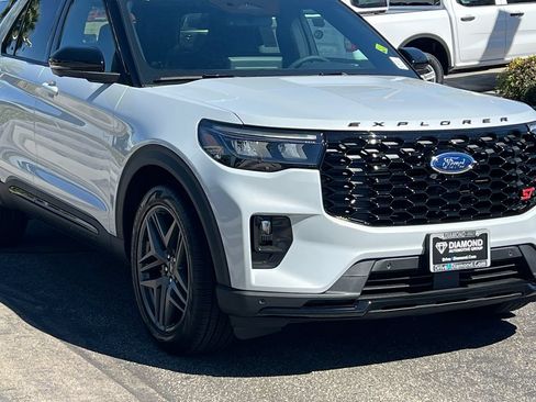 New 2026 Ford Explorer ST AWD/4WD image 11