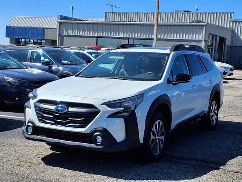 New 2025 Subaru Outback Limited w/ Popular Package #2 image 2