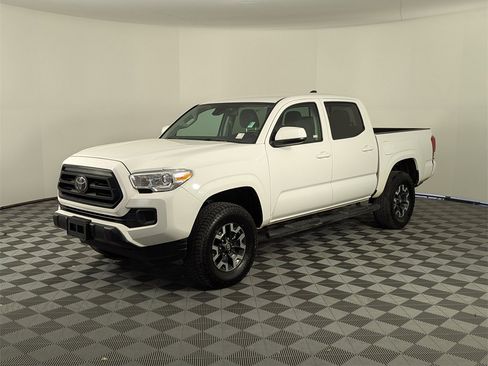 Used 2023 Toyota Tacoma SR image 9