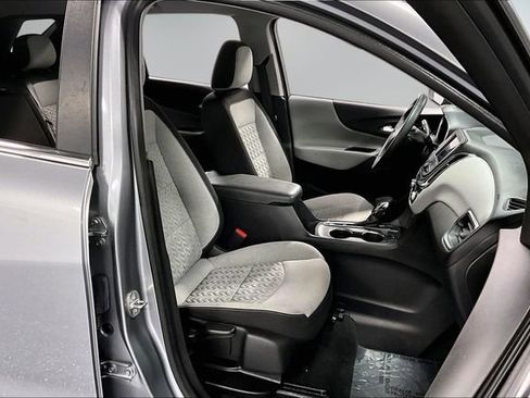 Used 2023 Chevrolet Equinox LT w/ Driver Convenience Package AWD/4WD image 26