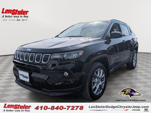 Used 2022 Jeep Compass Latitude AWD/4WD image 1