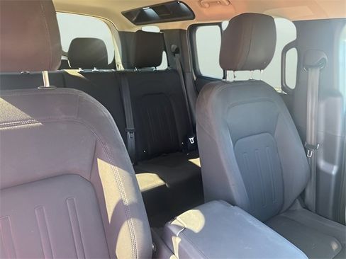 Used 2022 Land Rover Defender 110 image 12