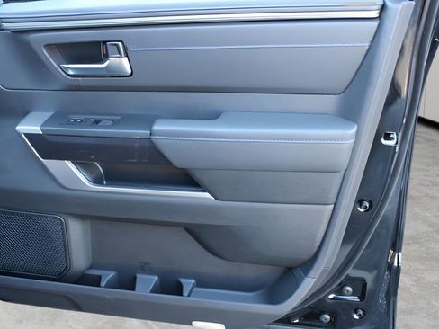 Used 2025 Toyota Tundra Platinum image 27