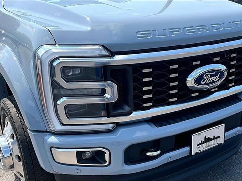 Used 2024 Ford F450 Limited w/ FX4 Off-Road Package AWD/4WD image 35
